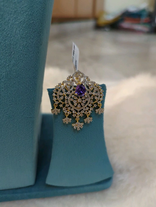 Diomond Copy Pendent  - Vz, Electric Violet