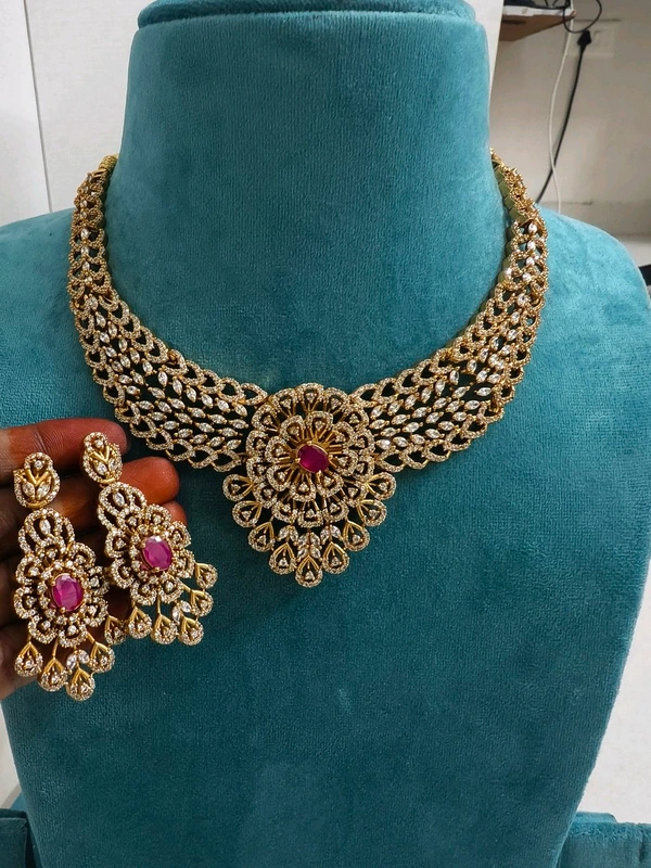 Cz's Neckset