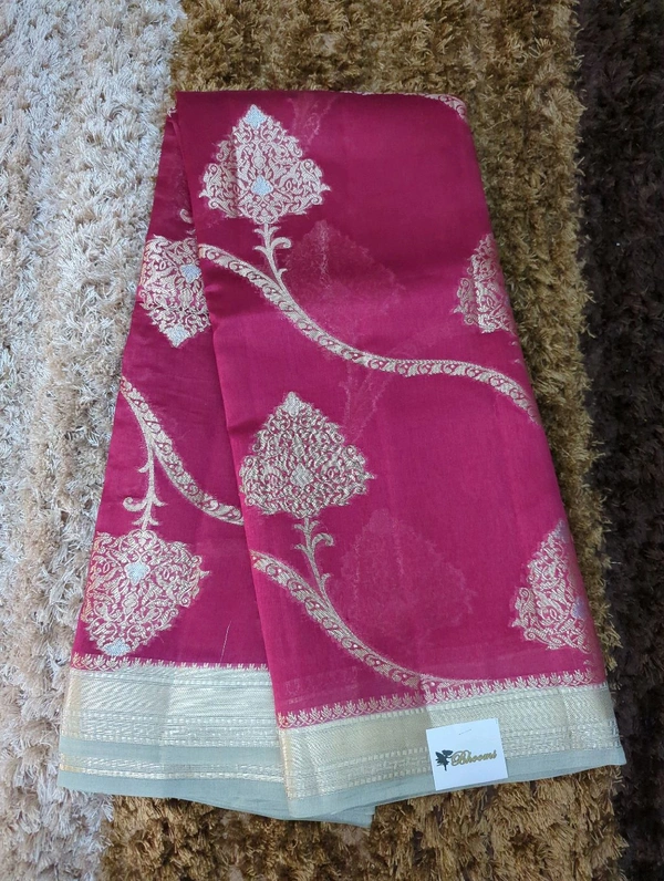Pure Munga Designer - Bright Red