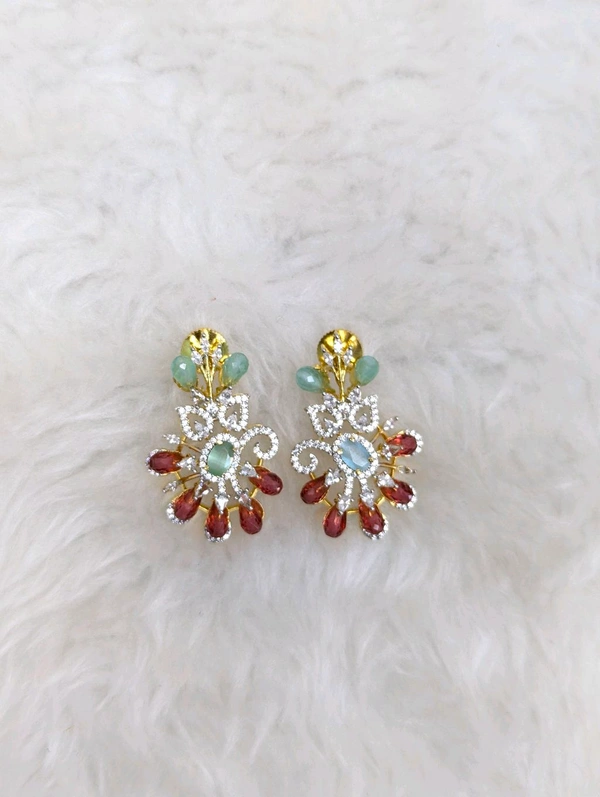 18 Ct Replica Trendy Ear Rings 