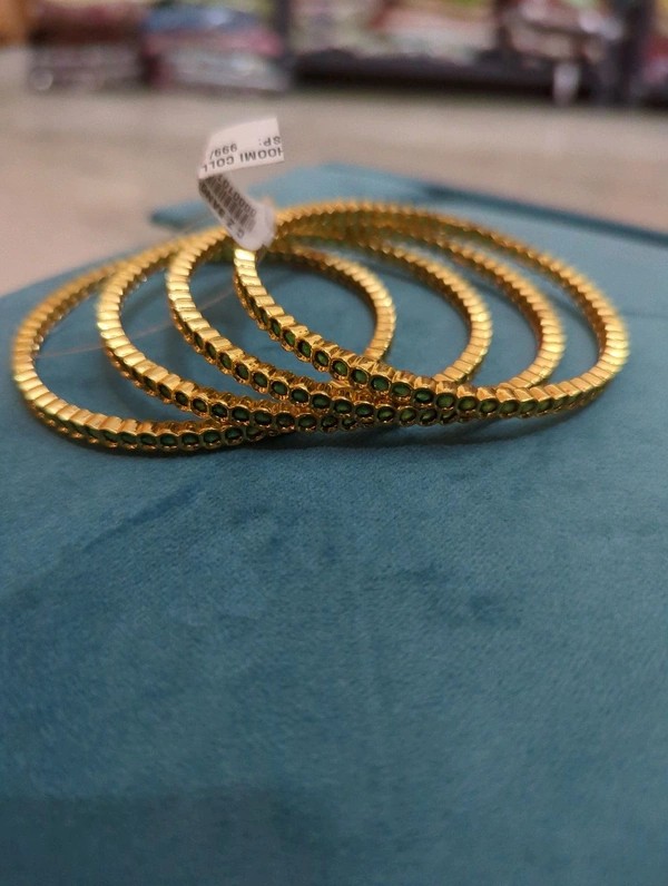 C Z BANGLES - 2.6
