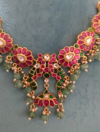 NECK SET