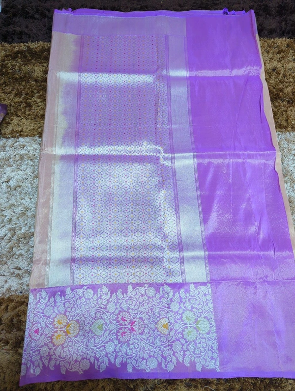handloom disignes tissue