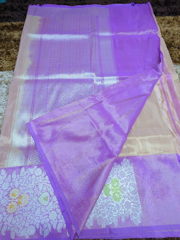 handloom disignes tissue