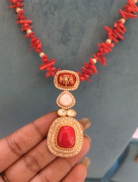NECK SET WITH EAR RING - Red