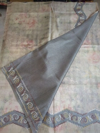 TUSSER EMBROIDERY - Gray
