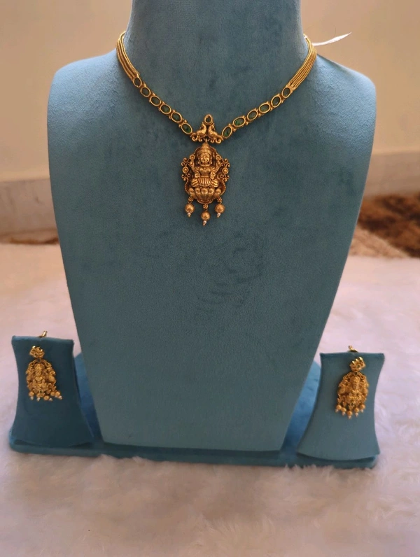 NECK SET - Green