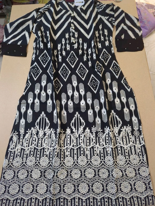 pure  muslin dress - 38