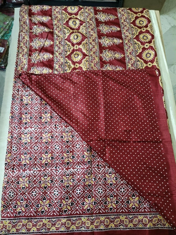 soft silk kantha - Red