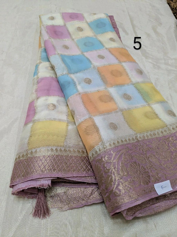 Russian Chinnon - pink 5