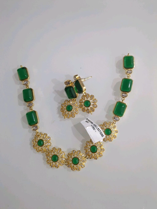 NECK SET