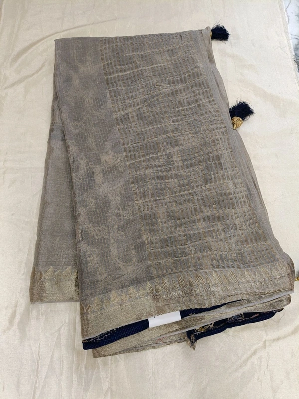 1340 Russian Silk - Silver