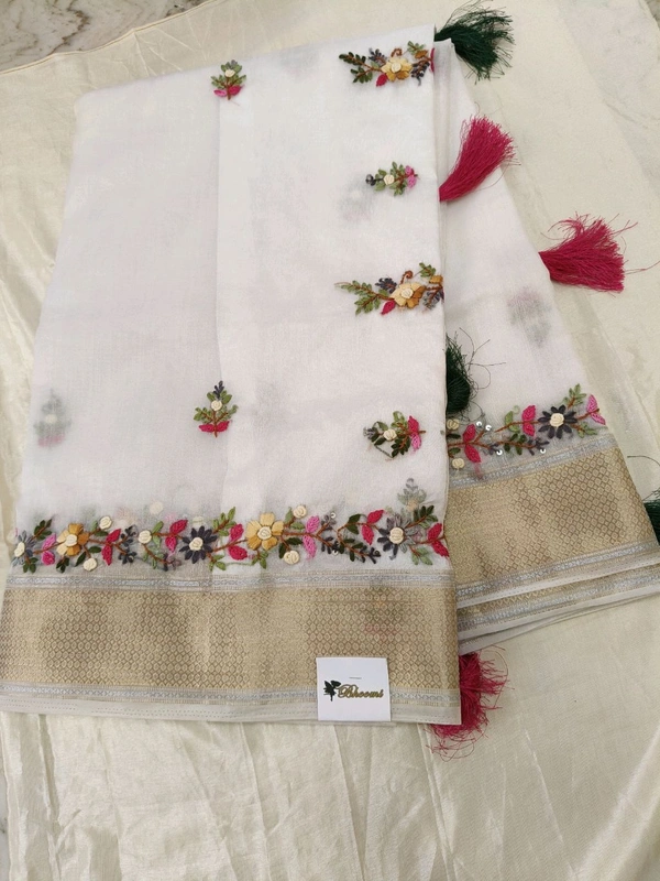 Zaree Tissue Work - White