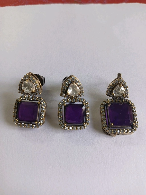 Victorian Pendant Set Coral - Seance