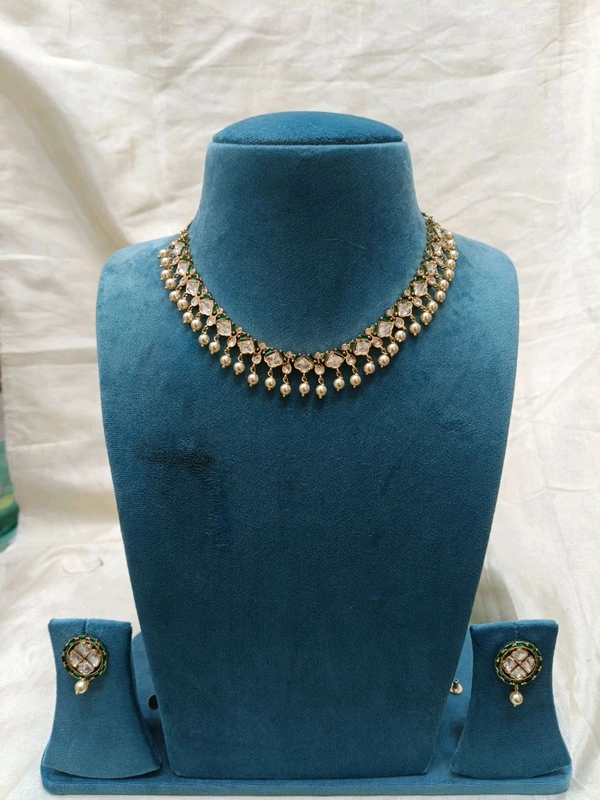 Mossonite Neckset - Japanese Laurel