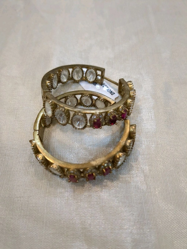 Mossonlte Earring - Red