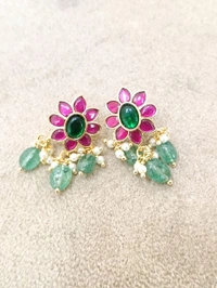 Jadua Kundan Earrings 