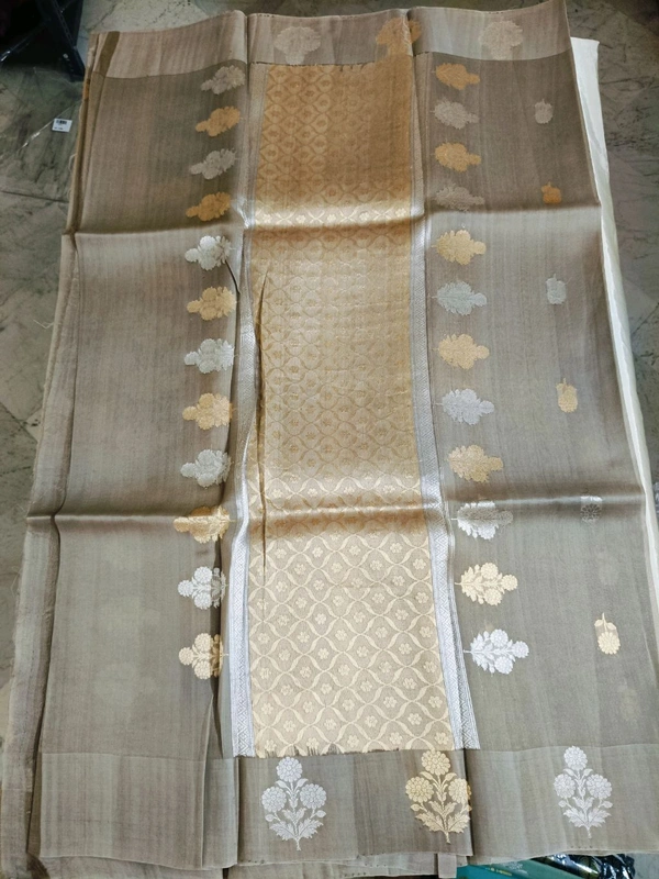 pure handloom kora - Dove Gray
