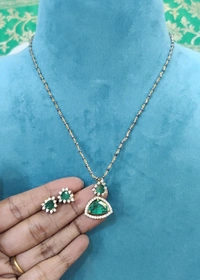 Pendant And Studs - Victorian Finishing 
