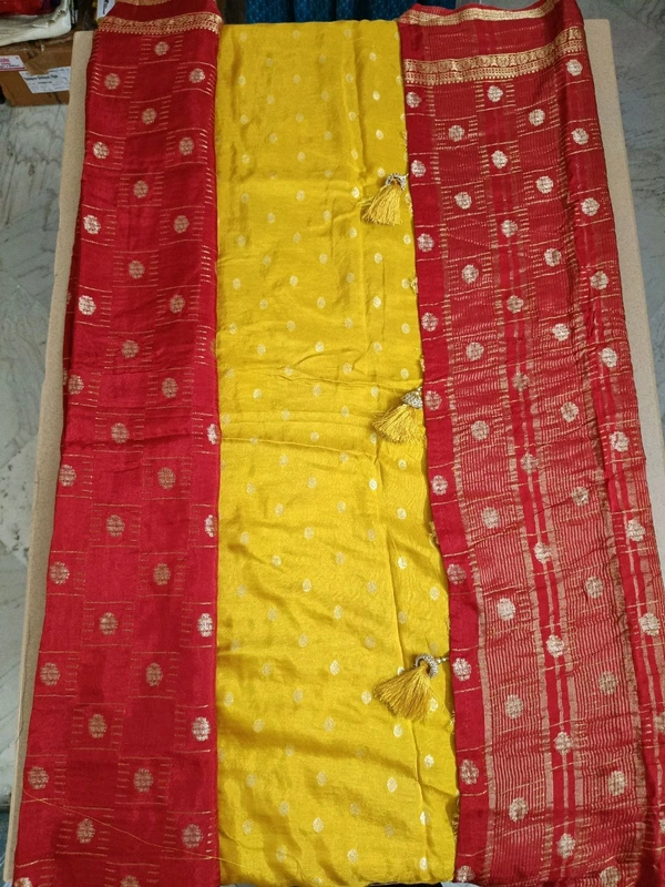 Dola Weaving - Red