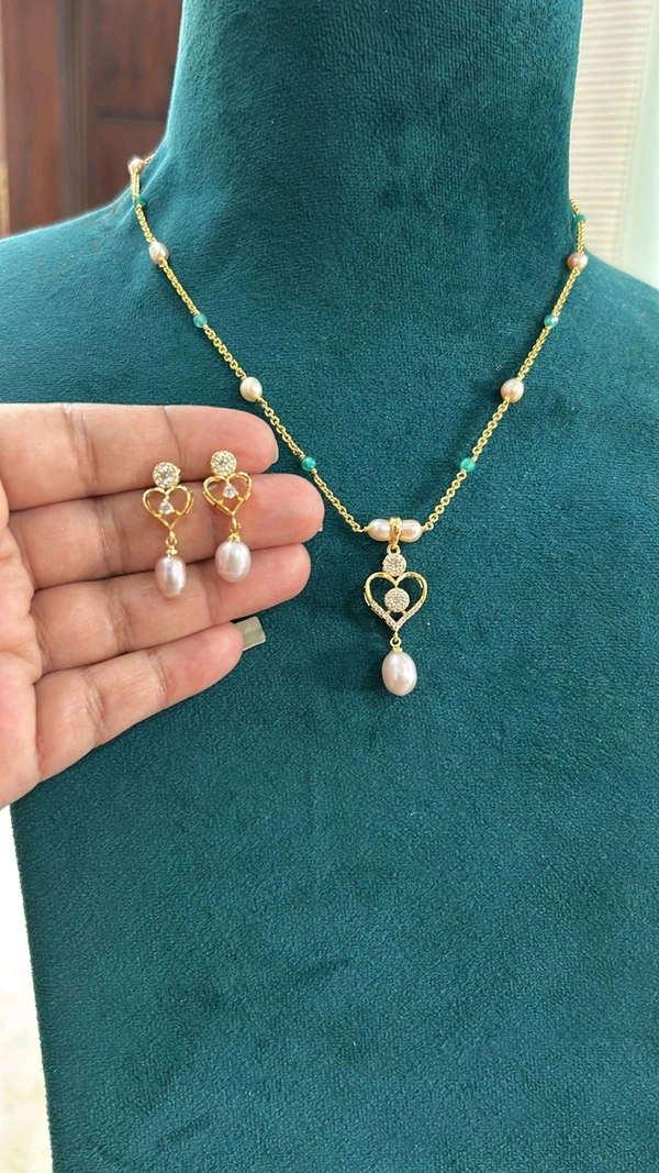 Real Pearls With Pendent Diamond Copy