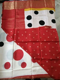 Munga Silk - red border