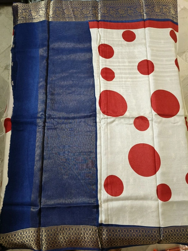 Munga Silk - blue border