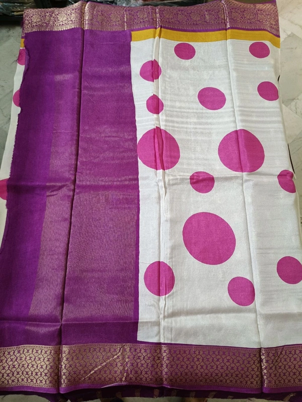 Munga Silk - lavender border
