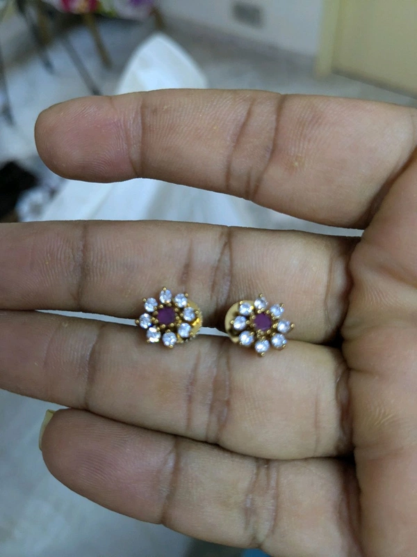Black Beads  - Red