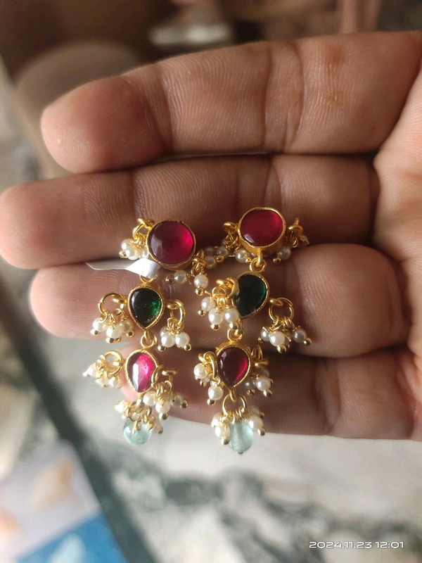 Kundan Tops - red and green