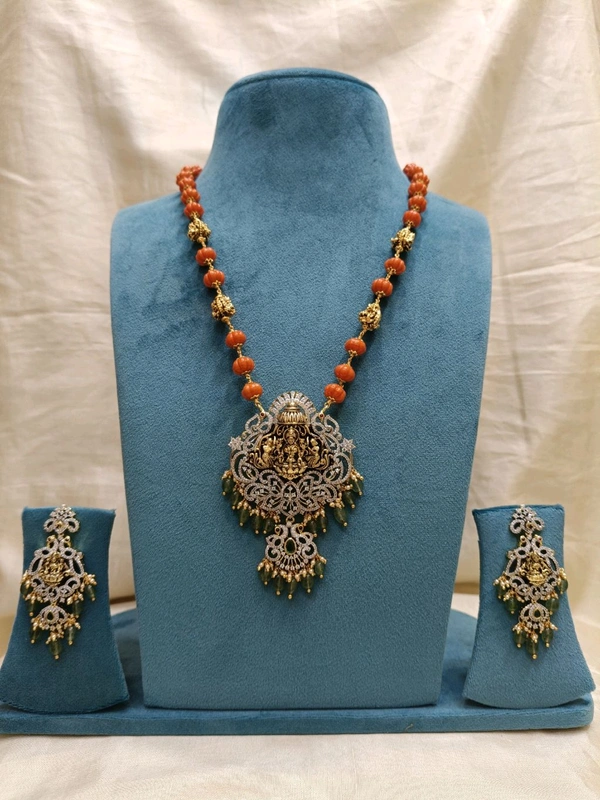 Real Corals With Nakishi Pendent Set - 20 Working Days