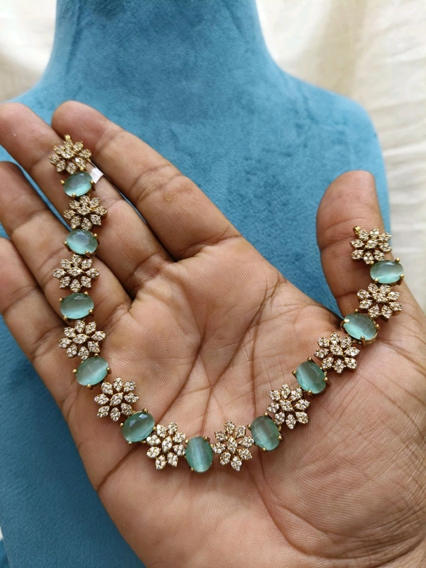 Stone Necklace - Pelorous