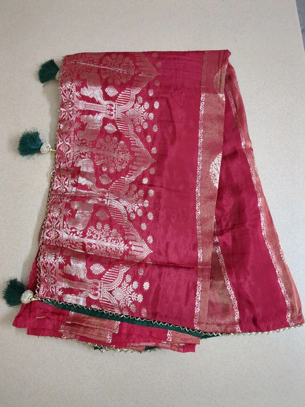 Russian Tissue - Red