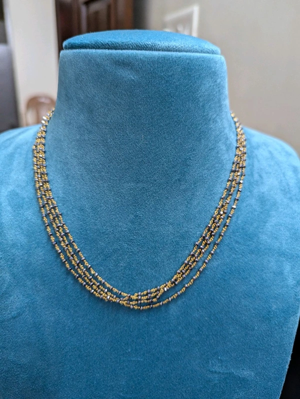 Black Diamonds  - 18 Inches - 4 Lines