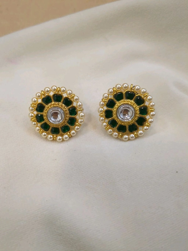 Jadua Kundan Earrings - green
