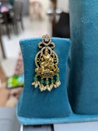 Antique Victorian Neck Set - green
