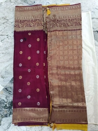 Dola Weaving - wine