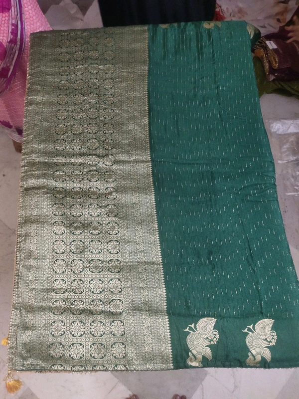 Dola Silk - dark green