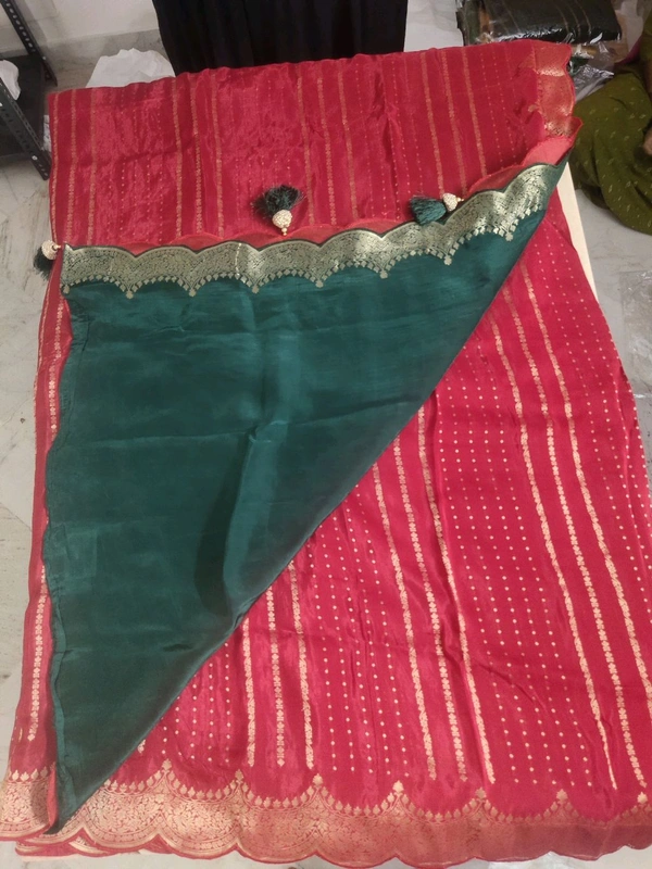 Russian Crepe Scallop - Red