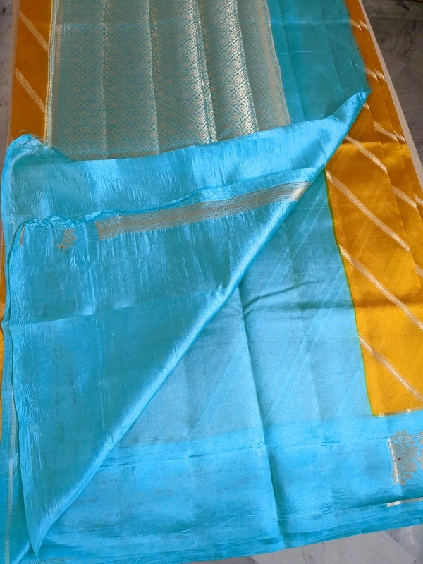 Pure Raw Mango - Gold, Stripes