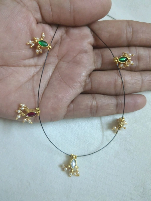 Invisible Black Thread With Kundan - kundan