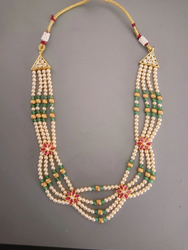 Neckset With Swarovski Nd Green Beads