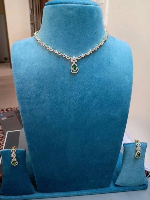 Diamond Replica Neckset - Green