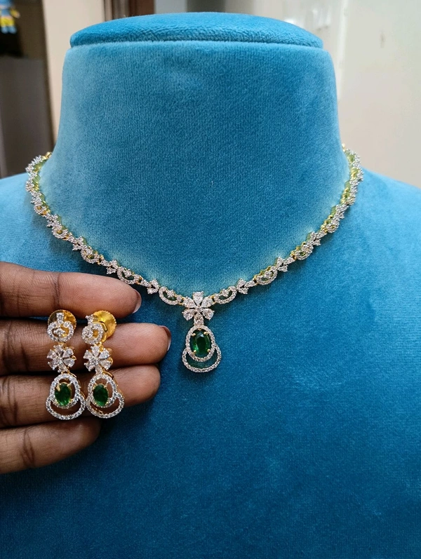 Diamond Replica Neckset - Green