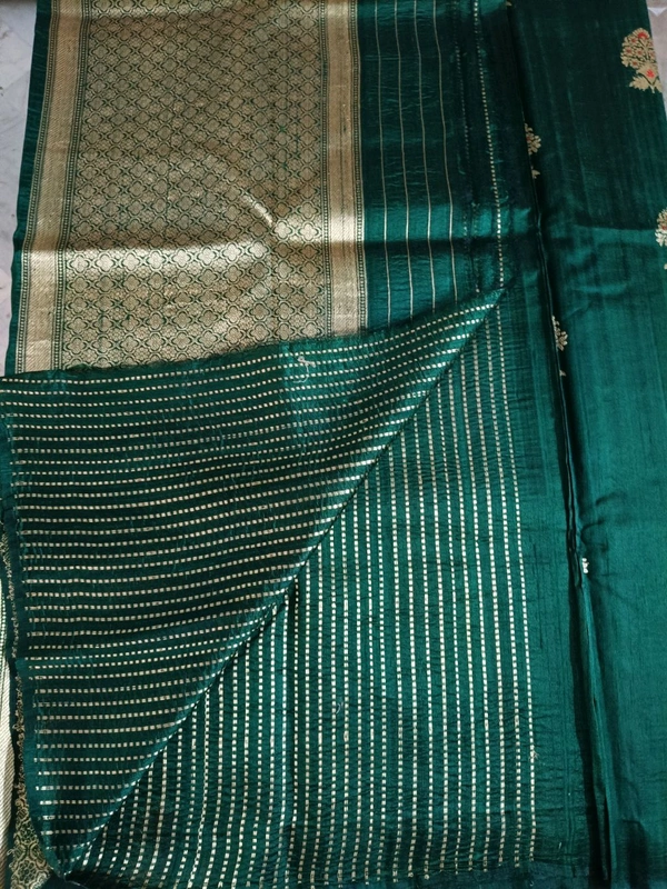 Pure Handloom Raw Silk  - green