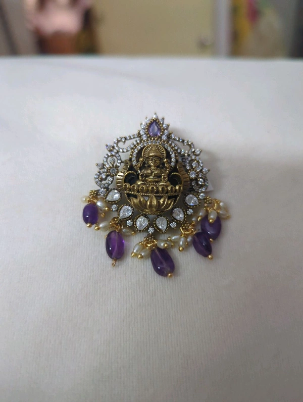 Victorian Pendent