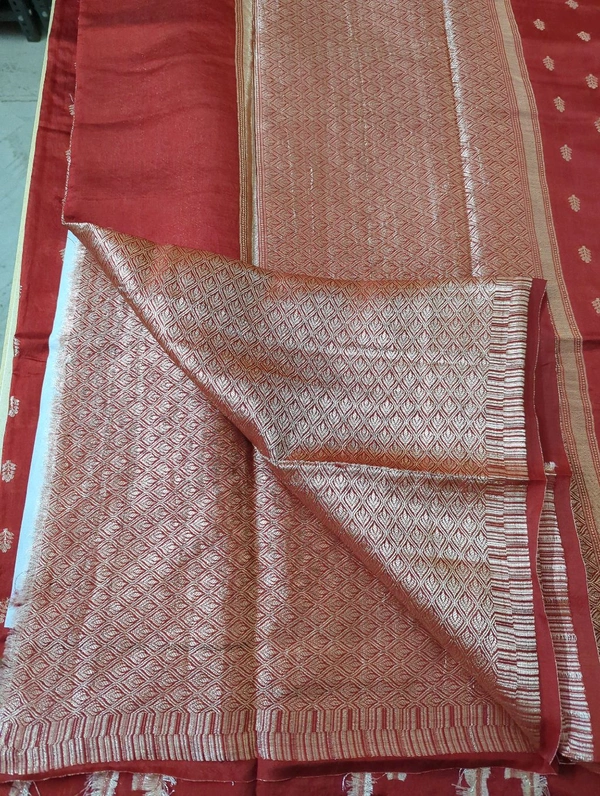 Semi Raw Mango - red table