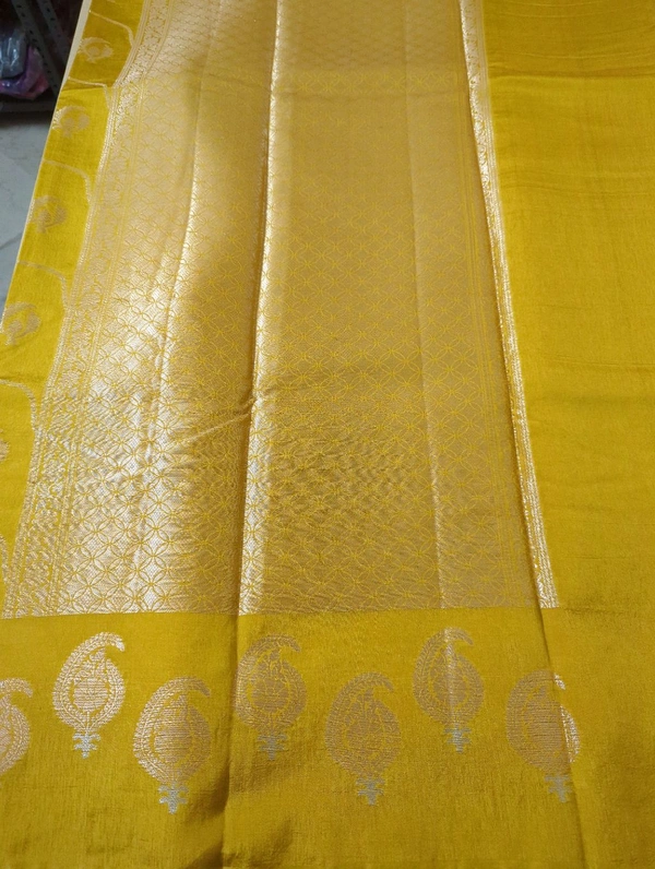 Semi Raw Mango - yellow mango