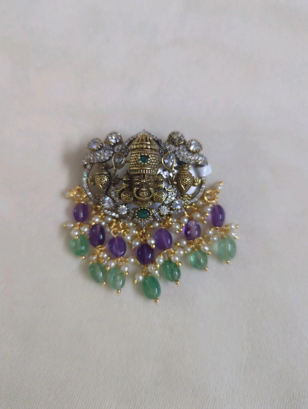Victorian Pendent - green