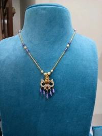 Czs and Swarovski neck chain with premium Victorian pendant - violet